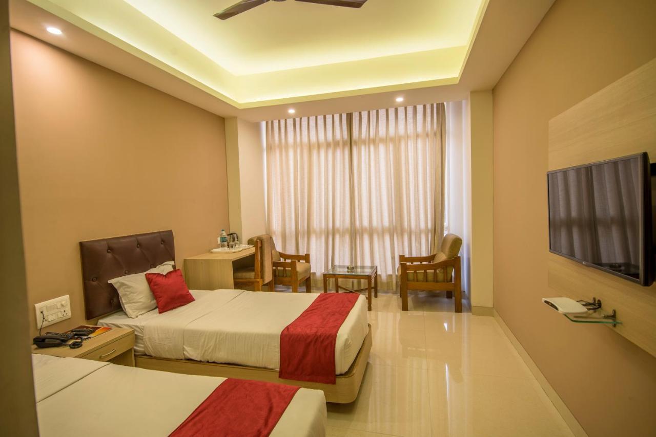 Palette Hotel Nisarga By Sunday Bhopal Exterior photo