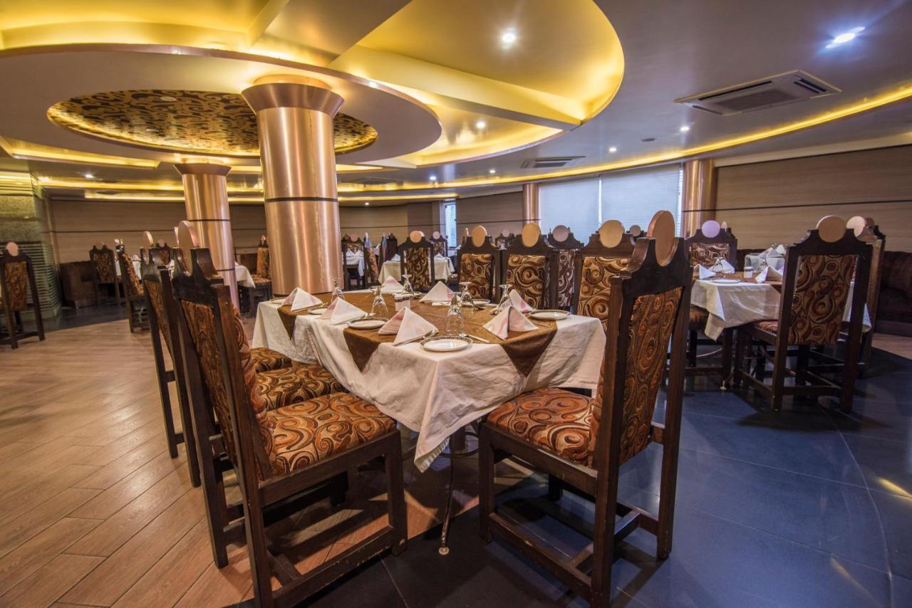 Palette Hotel Nisarga By Sunday Bhopal Exterior photo